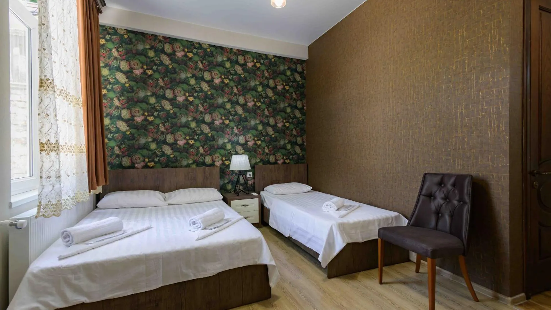 Urban Villa By Umbrella Tbilisi